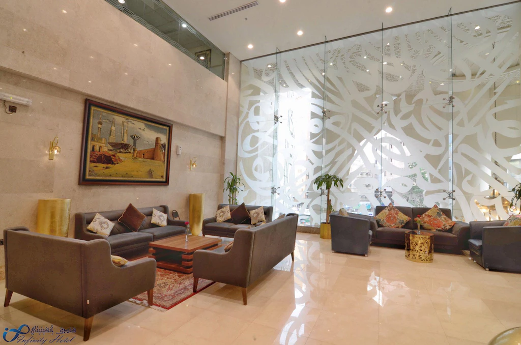 1157799_17032120390051662891