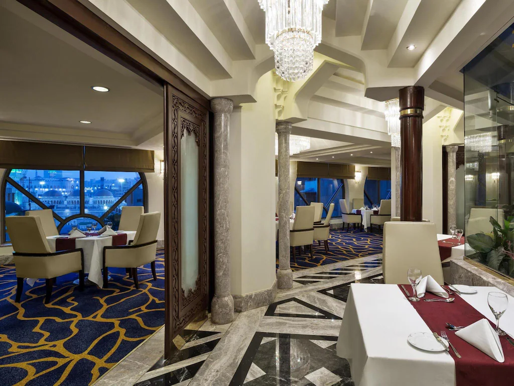 164073_17032513370051847511