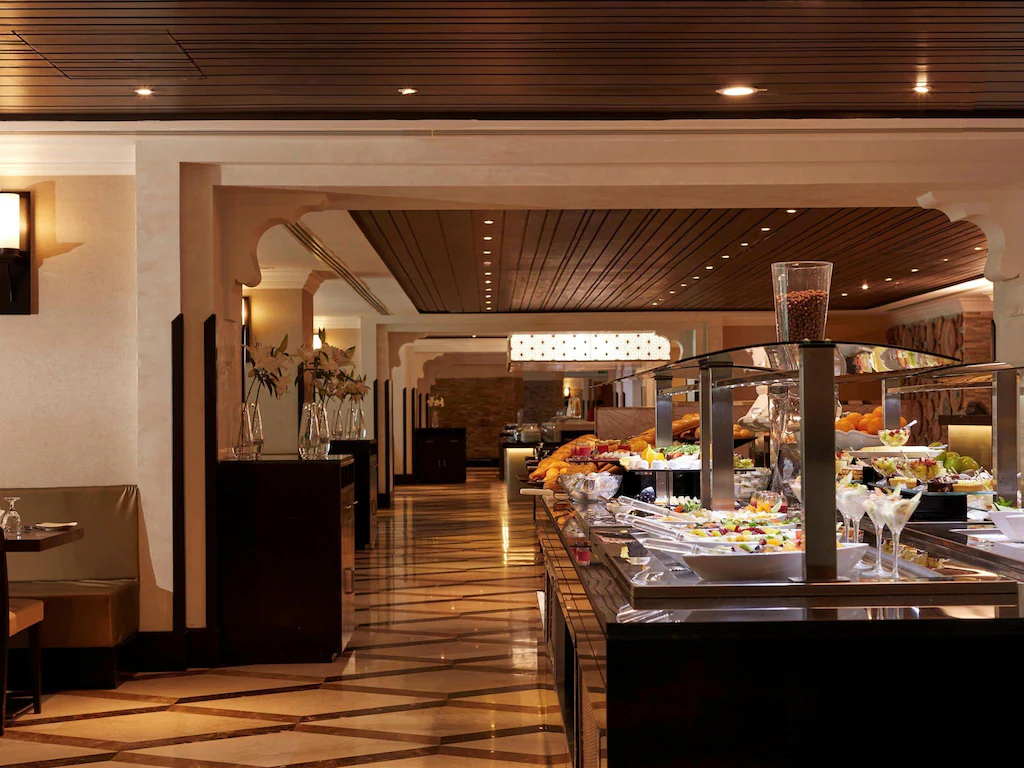 246946_17040715530052191475