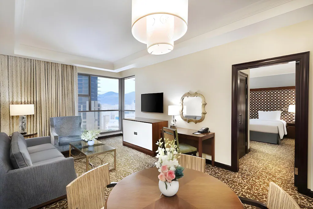 7c493c7b349f49c87af764719581803f