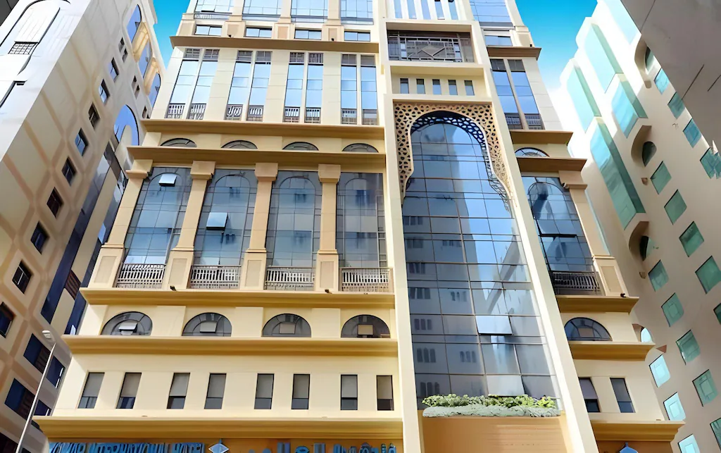 b8d9ff309076e9dfd43a2cbb00366022